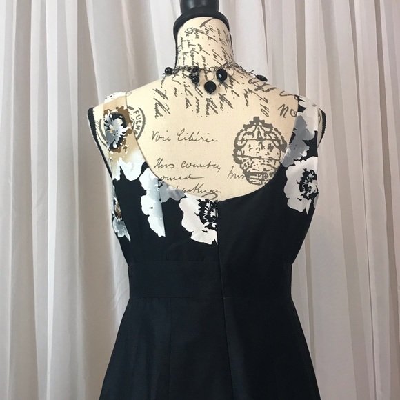 DressBarn Sleeveless Dress Size 6 - Picture 7 of 10